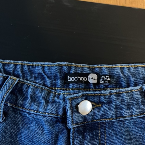 Tall classic high rise distressed mom jean in vintage blue - Picture 5 of 8